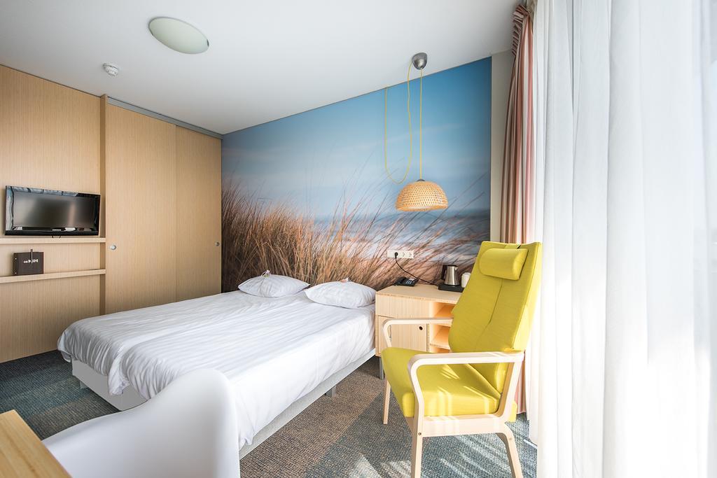 Zorghotel De Kim ノールトウェイク エクステリア 写真